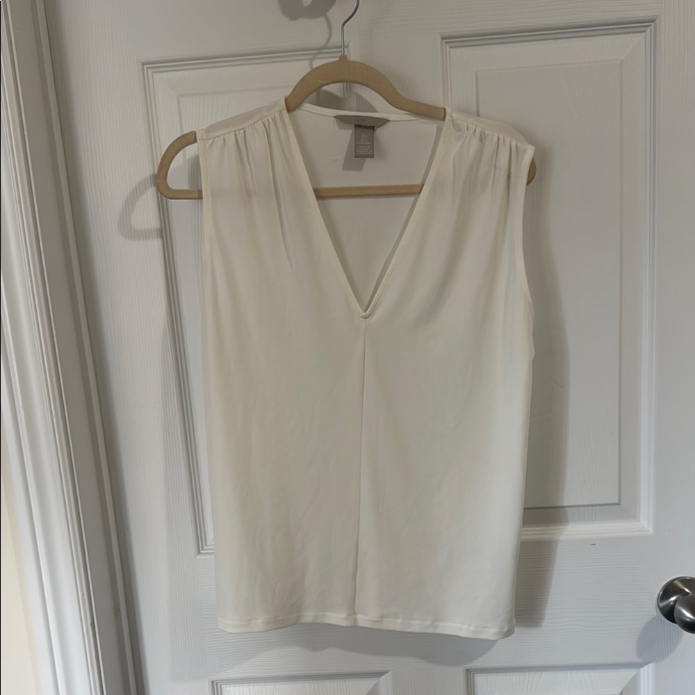 H&M Cream V-Neck Sleeveless Blouse